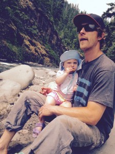 A little snack in the sunshine with Dad.