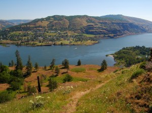 Hiking at Rowena Crest in the Columbia River Gorge.